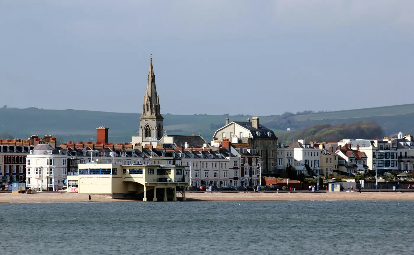 Weymouth Beach and Town Trip from London